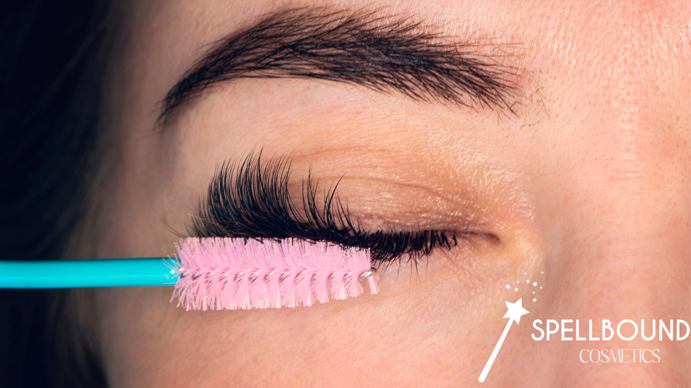 The Foolproof Way to Apply Mascara: Tips for Luscious Lashes